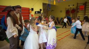 Детский праздник с аниматорами  пиратами