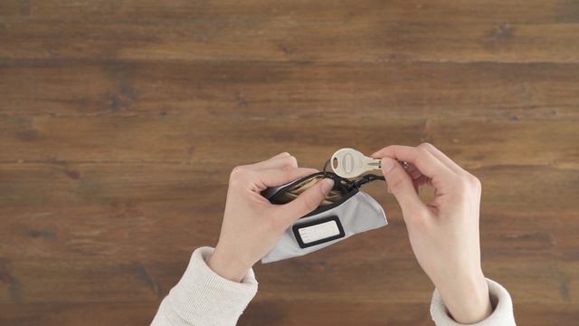 COIN＆TISSUE CASE | B JIRUSHI YOSHIDA【HOW TO USE IT】 смотреть онлайн