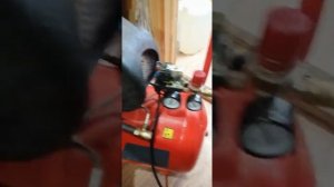 компрессор fubag не отключает накачку давления. Почему???