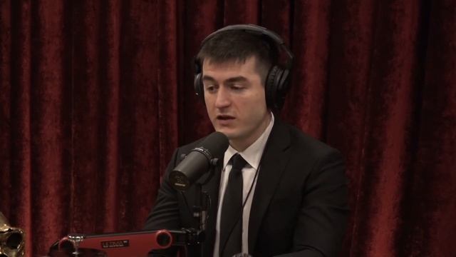 Lex Fridman Explains Exactly How ChatGPT Works | Joe Rogan Experience смотреть онлайн