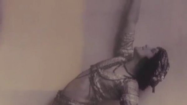 90 años de fotografía de moda en la Sala Chirino