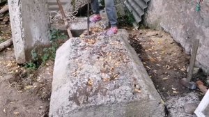 Как передвинуть бетонную плиту в ручную.