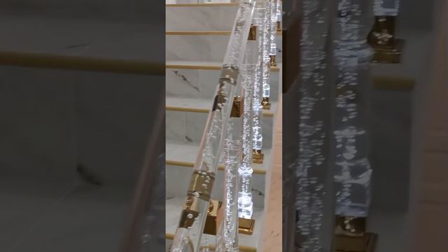 101. Акриловые перила для лестниц А27 Элиста лево. Доставка по РФ смотреть онлайн