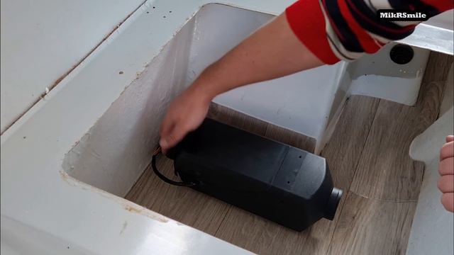 Установка недорогого отопителя печки в прицеп дачу QEK Junior 1979года смотреть онлайн