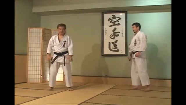 Хейан Йондан + Бункай (Хирокадзу Канадзава)/Heian Yondan смотреть онлайн