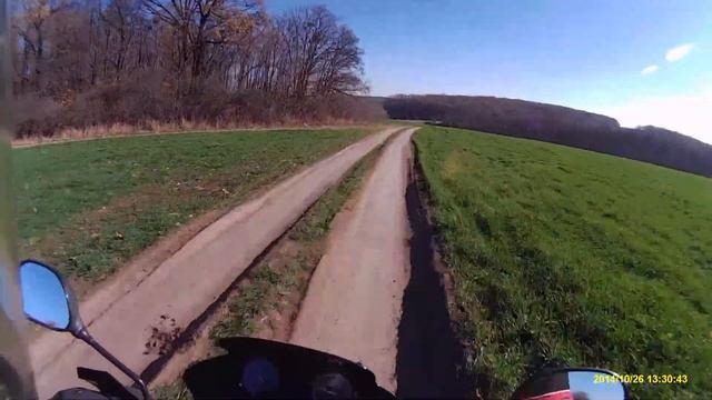 YBR 125 по грунтовке смотреть онлайн