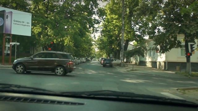 Кишинев ЦЕНТР 2017, Улица Котовского, Щусева, Комсомольская, Горького, Мичурина, Сергея Лазо. смотреть онлайн