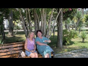 Мы друг у друга первые! Море, отпуск и моё вязание.