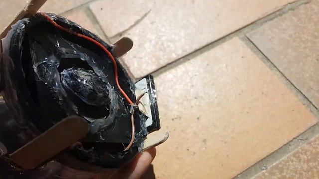DIY JBL PULSE 4 SOUND +BASS TEST смотреть онлайн
