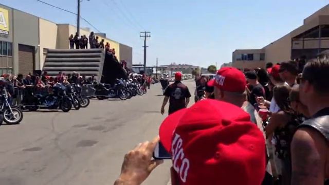 frisco summer party смотреть онлайн