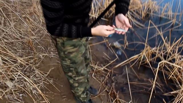 Рыбалка в ноябре. В поисках первого льда. смотреть онлайн