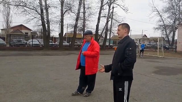 минута молчания в память о легендарном голландском футболисте и тренере Йохане Кройфе смотреть онлайн