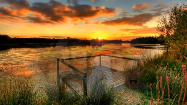 Гимн Отчизне! Поёт Автор исполнитель Александр Кувшинов.Монтаж Лилии Кирьяновой смотреть онлайн