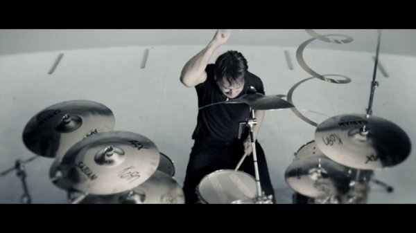 Korn - Never Never (2013)