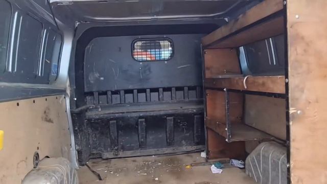 cx17uvd 2017 FORD TRANSIT CUSTOM 310 L2 DIESEL FWD 2.0 TDCi 130ps Low Roof D Cab Trend Van смотреть онлайн