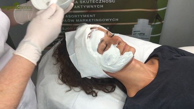 Jak przygotować i nakładać maskę algową? смотреть онлайн