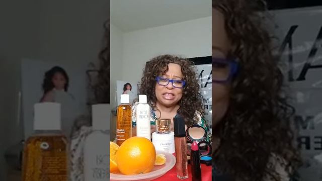 GREETINGS From Renee' Lacy, Beauty Influence At FLORI ROBERT'S COSMETICS And Skin Care Systems❗