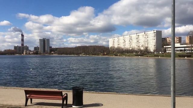 ГОЛЬЯНОВСКИЙ ПРУД?Я ТУТ ОДИН??КАРАНТИН В МОСКВЕ?13.04.2020 смотреть онлайн