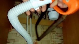 Течь из-под гайки гофрированной трубы сифона для кухни,ванны. Устраняем.