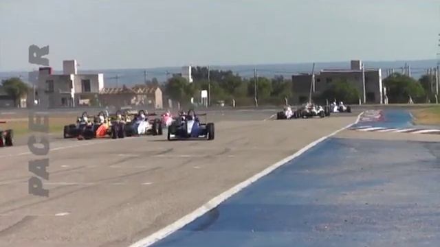 Pace Car: Nota - Lito y Andrea Fauro (Formula Renault Plus - Córdoba Pista - San Luis) смотреть онлайн