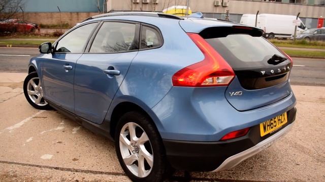 Volvo V40 Cross Country 2.0 D2 Lux Nav Cross Country (s/s) 5dr смотреть онлайн