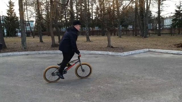 Велосипед BMX GT Slammer - пацанский BMX спустя 4 года смотреть онлайн