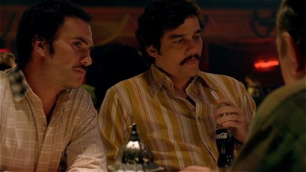 Pedro Pascal & Wagner Moura Narcos Scenes Twixtored
