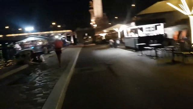 НОЧНАЯ ПРОБЕЖКА В ПАРИЖЕ (1) / от площади Йена до Лувра по левому берегу Сены смотреть онлайн
