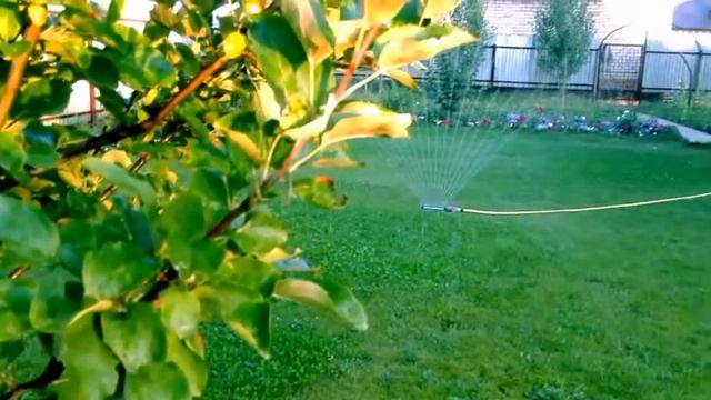 Разбрызгиватель дождеватель Gardena 250