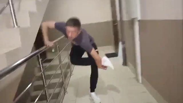 ?Адлер. Маша и Илья Арендаторы квартиры в Курортном городке. Заселение. Бронировать: ?+79182070046