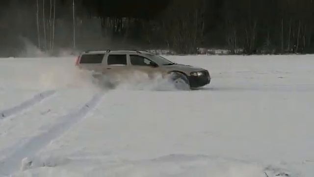 Зима Volvo XC70