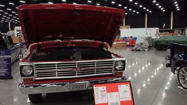 2021 Ford F100 Show Inside The Leconte Center Pigeon Forge TN Nothing But Ford Trucks смотреть онлайн