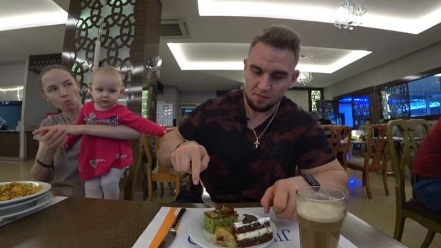 Съел всю еду в отеле Justiniano Deluxe Resort 5*. Обзор питания All Inclusive.