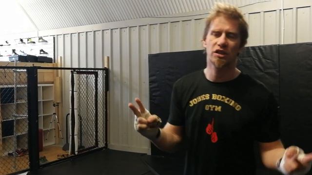 Why Wrap Your hands for Boxing or Kickboxing? смотреть онлайн