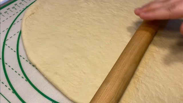 Как красиво оформить ПИРОГ. MOZZARELLA garden BREAD смотреть онлайн