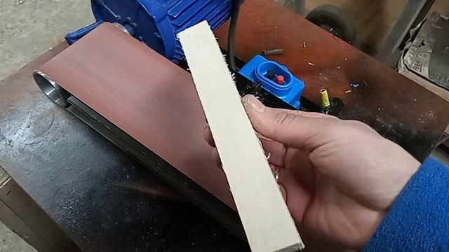 Шлифовальный Станок под ленту 915х100 мм. Своими руками. смотреть онлайн