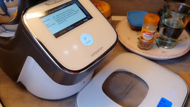 1 декабря 2020.В Провансе похолодало. Мои пеларгоши молодцы!  Первый суп-комом/Moulinex I-companion