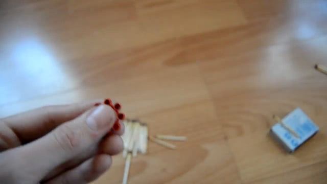 КАК ЗАЖИГАТЬ СПИЧКИ ОБ ЛЮБУЮ ПОВЕРХНОСТЬ! смотреть онлайн