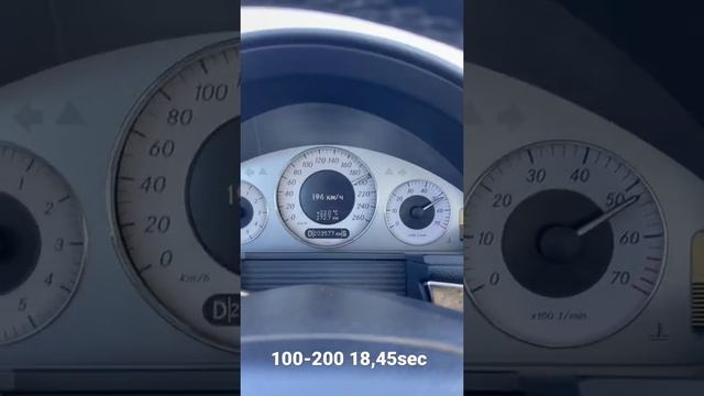 Mercedes Benz W211 E350 4MATIC acceleration from 100-240+ Разгон Мерседес Е350 полный привод 100-24 смотреть онлайн