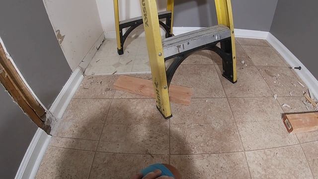 I SCREWED UP my Bathroom Remodel ALREADY! -- Bathroom Remodel Part 2 смотреть онлайн