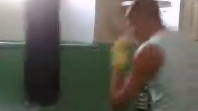 грушу в мясо 079131135 смотреть онлайн