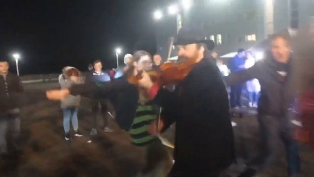 Митя Храмцов наводит суету в Курске смотреть онлайн