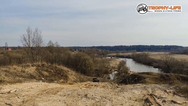 Радужный Водопад - КРОССОВЕРЫ ТОПЯТ - внедорожники на бездорожье 4х4 покатушка Трофи-лайф 2023 смотреть онлайн