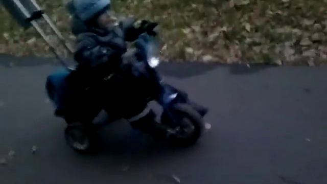 Кручу, кручу, педали кручу (2014 10 06 4853) смотреть онлайн