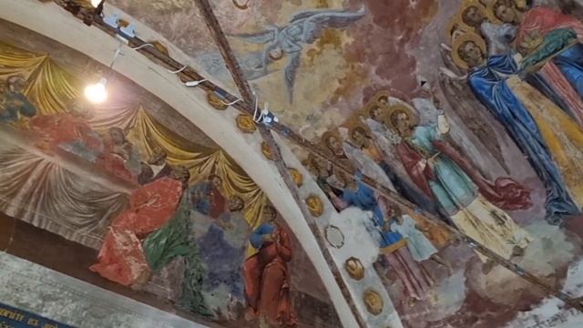 Самовосстановление фресок в храме Усекновения главы Иоанна Предтечи.(2) смотреть онлайн