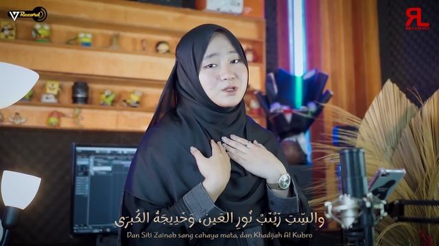 BURIKTI COVER SALWA SYIFA ( Music Video 17 record ) смотреть онлайн