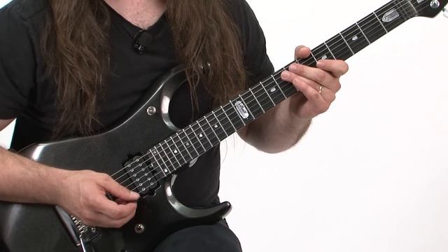 Lick of the Day - John Petrucci - Two-Notes-Per-String Shred смотреть онлайн