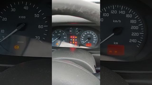 Cold start Renault Scénic 1.9 dci,2002,74 kw смотреть онлайн