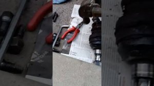 Замена пыльника внутреннего шруса (NEXIA) 1 часть.