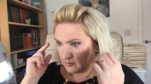 Макияж для нависшего века смотреть онлайн